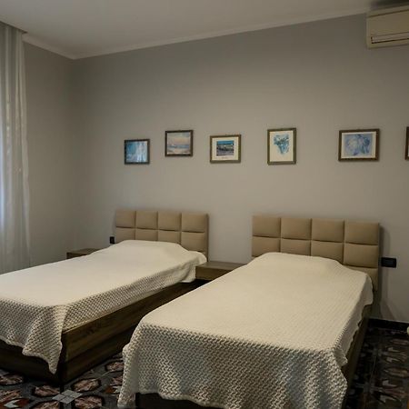 Royal Aparthotel Vlore Exterior photo